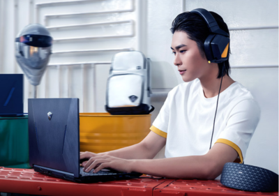 超值好價點燃游戲熱情 機械師T58-V游戲本京東秒殺價6299元