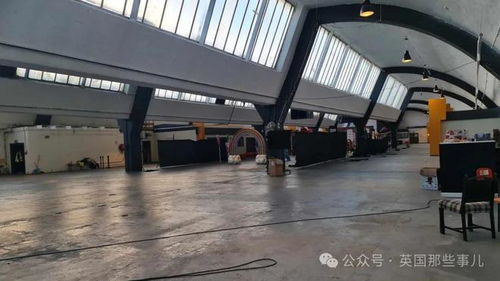 營銷大師要還原查理和巧克力工廠,孩子們興沖沖來了才發(fā)現(xiàn) 這純鄉(xiāng)村大舞臺啊